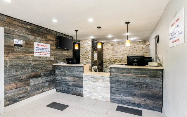 Rodeway Inn Winston Salem Route 52