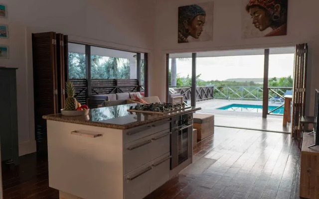 Villa at Damasco Resort Near Jan Thiel