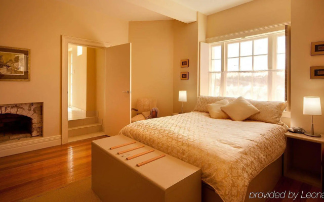 The Woodbridge Waterfront Rooms.