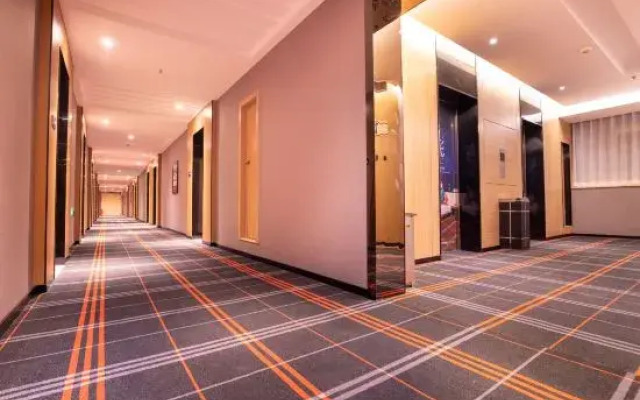 Star of Century Nanpu International Hotel
