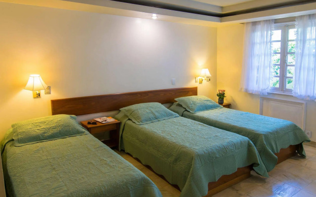 Hotel Doce Mar