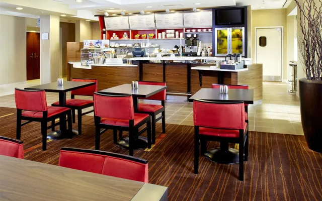 Courtyard by Marriott Akron Stow