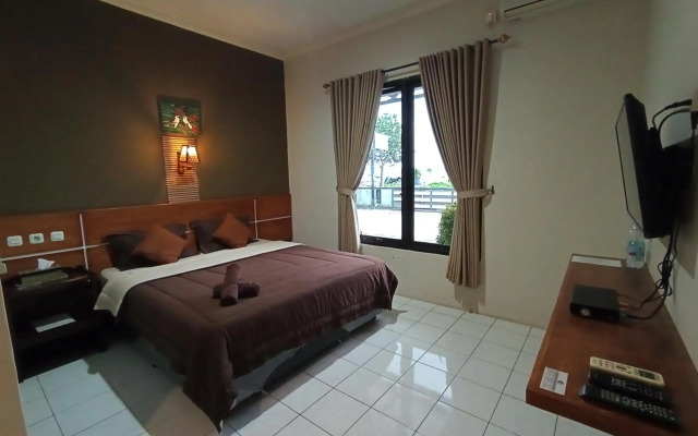 OYO 798 Yokima Beach Hotel