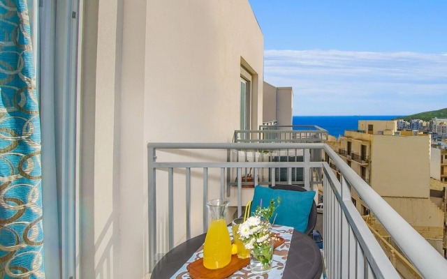 The Hillock North E10