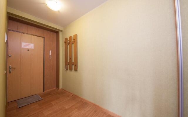 Apartments Kvartirov on str. Respubliki, 43