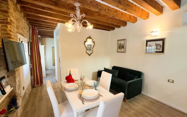 Graceful Venice Barnaba Suite