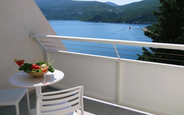 Hotel Osmine