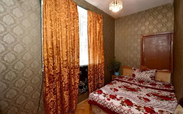 Liana Apartment on Chavchavadze