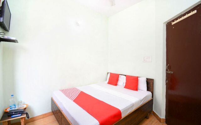 OYO 36696 Sodhi B&b