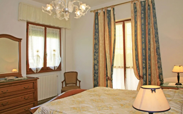 Carla Forte dei Marmi