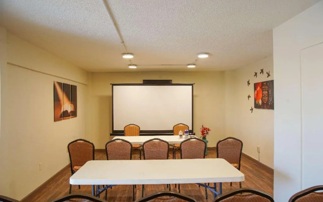 SureStay by Best Western Victoria