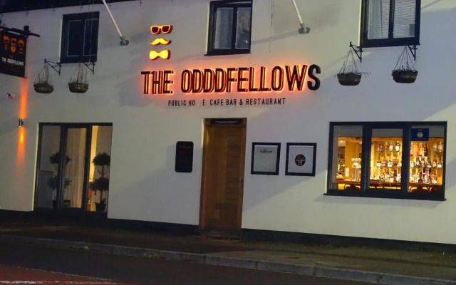 Odddfellows Hotel Bar And Grill