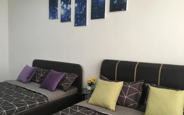 Woodsbury by Micheal Butterworth Penang 7722