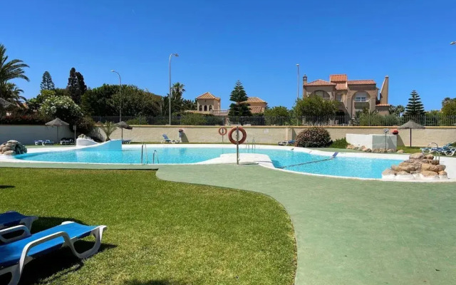 Belvilla by OYO Minarete 13B