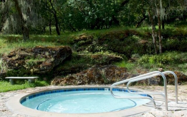 Vichy Springs Resort