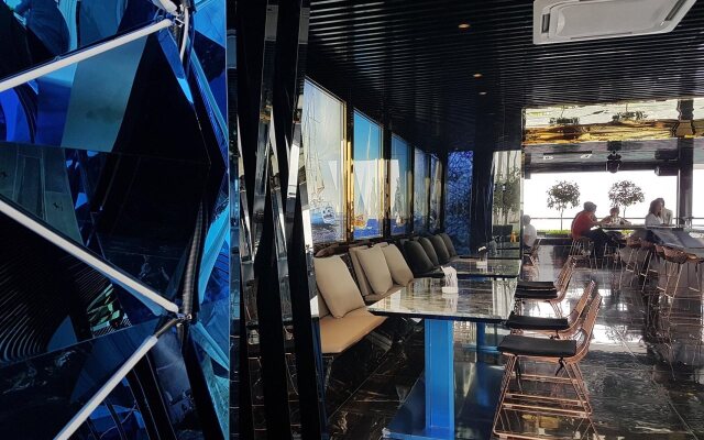 Platinum Suites KLCC - Vale Pine Luxury Homes