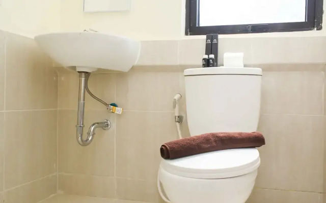 Simply and Warm 2BR at Meikarta Apartment