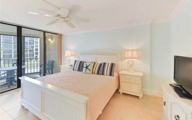 Captains Quarters 218 - Two Bedroom Condo