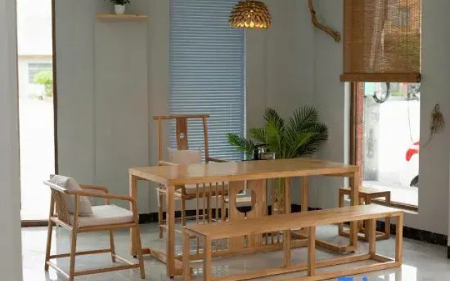 Like Year of Time Flow · Yunqi Homestay