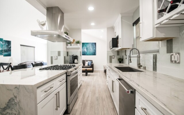 36th St (68238)