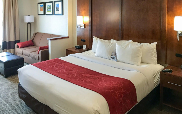 Comfort Suites Near Six Flags Magic Mountain