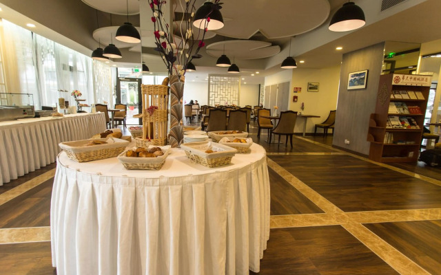 Huatian Chinagora Hotel