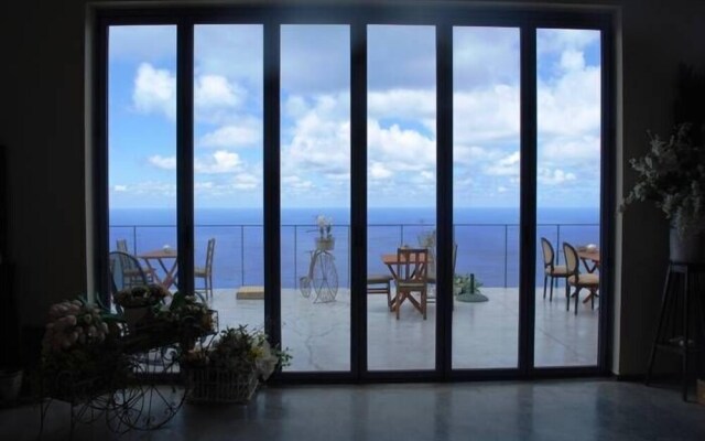 Serenity Boutique Hotel