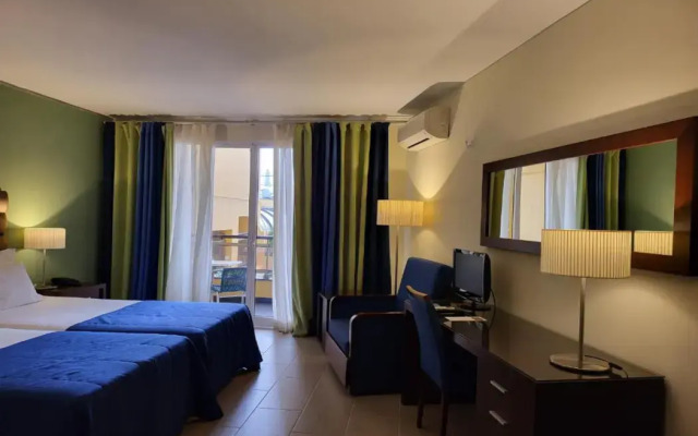 Cais da Oliveira Hotel