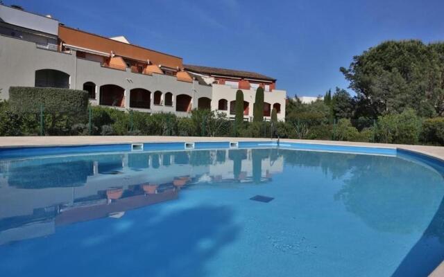 Appartement Cavalaire-sur-Mer, 3 pièces, 6 personnes - FR-1-100-205