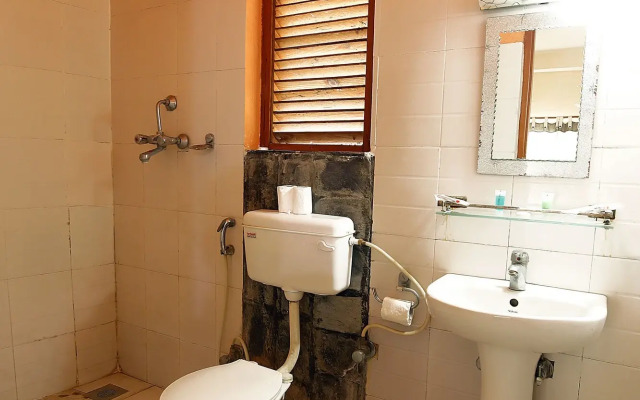 Chitwan Paradise Hotel