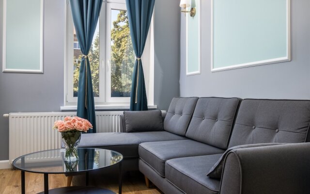Karmelicka Elegant Apartment by Renters