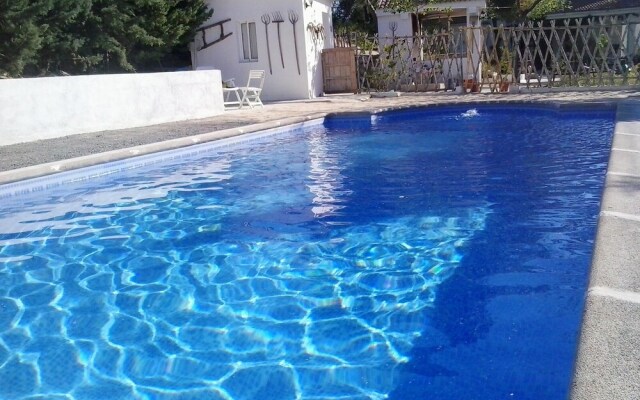 Villa With 5 Bedrooms in La Guardia de Jaén, With Wonderful Mountain View, Private Pool, Enclosed Garden