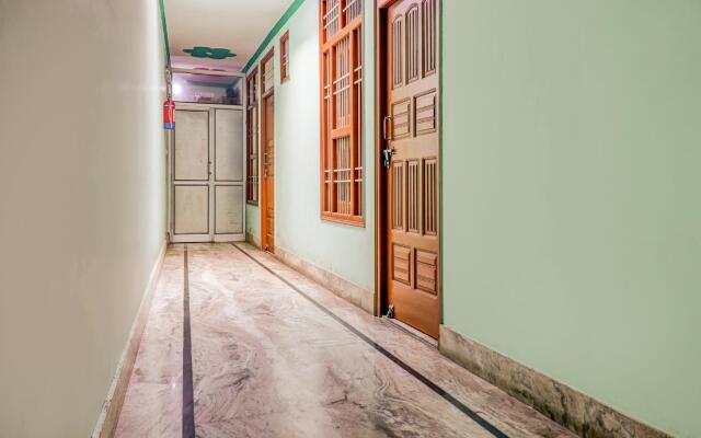 SPOT ON 68052 Surya Guest House