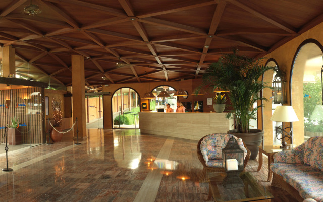 Luna Club Hotel Yoga & Spa
