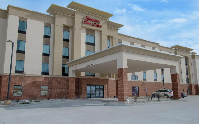 Hampton Inn & Suites Bay City