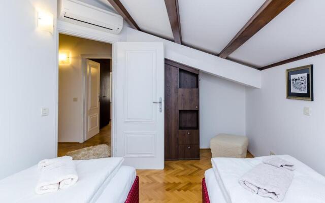 Apartment Maru Prestige