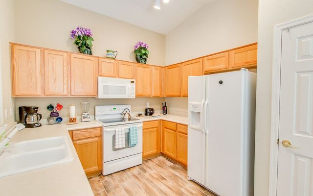 PeachTree - 2 Br home by RedAwning