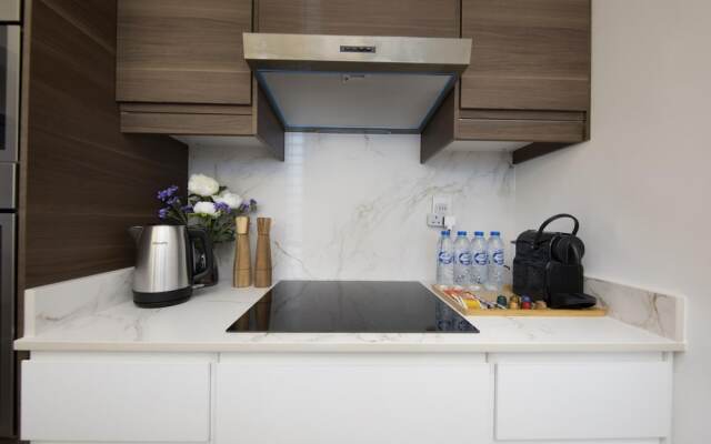 Fountain View Signature Residence With Terrace 135 SQM