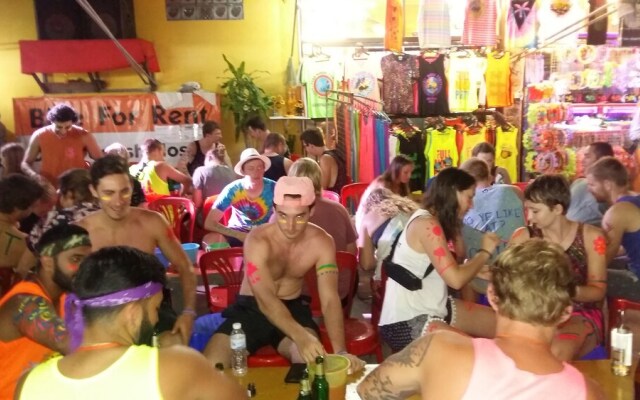 Om Ganesh Hostel - Adults Only