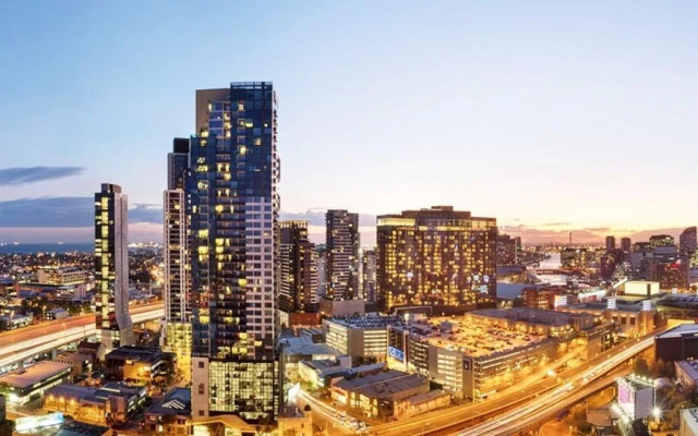 Southbank Gem With Stunning Views [2 Free Parking + Netflix]