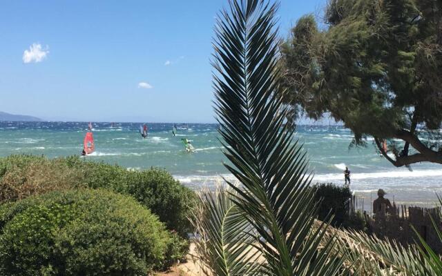 Athens windsurfing, Artemida Loutsa, Seaside Apartment