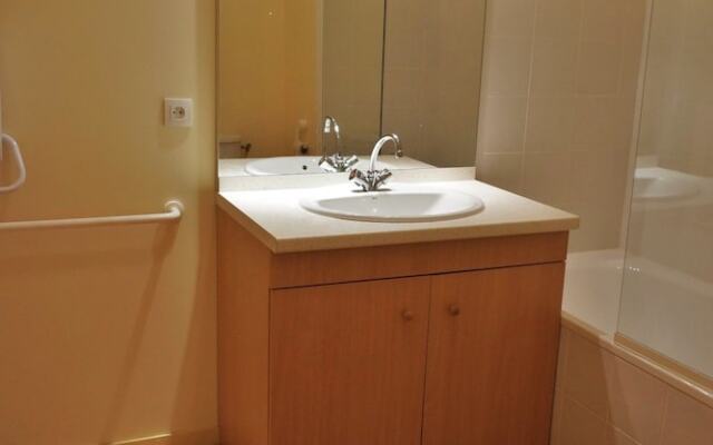 Logement n209 6pers face aux Thermes