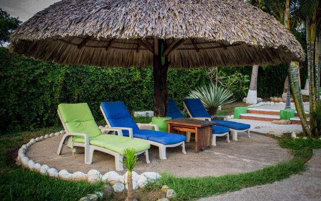 Suites & Hotel Punta Esmeralda