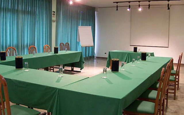 Hotel Cesari