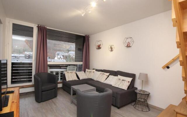 Appartement Mont-Dore, 4 pièces, 8 personnes - FR-1-608-3