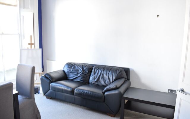 Central Location 1 Bedroom Flat