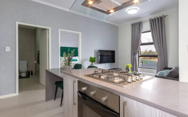 Alimama Spaces: The Manson's 8 On New