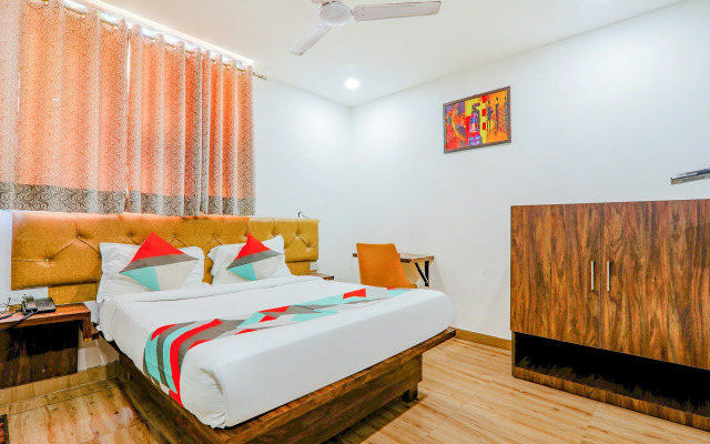 FabExpress The Mall Inn