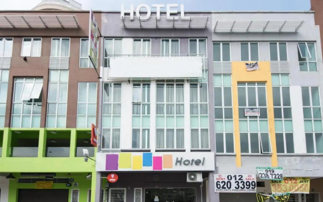 OYO Rooms Kota Damansara Segi University