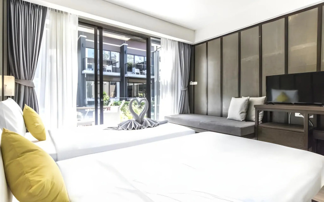 Курортный отель LaLune Beach Resort